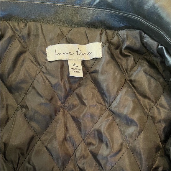 Leather jacket - Picture 2 of 4